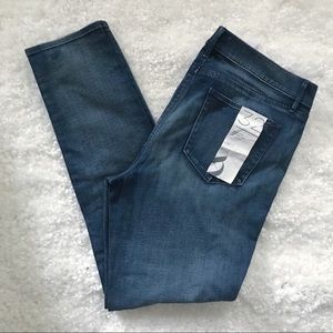 NWT Lou & Grey Jeans